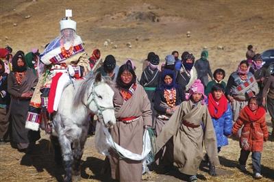 香格里拉旅游攻略白塔,香格里拉十大隐藏秘境