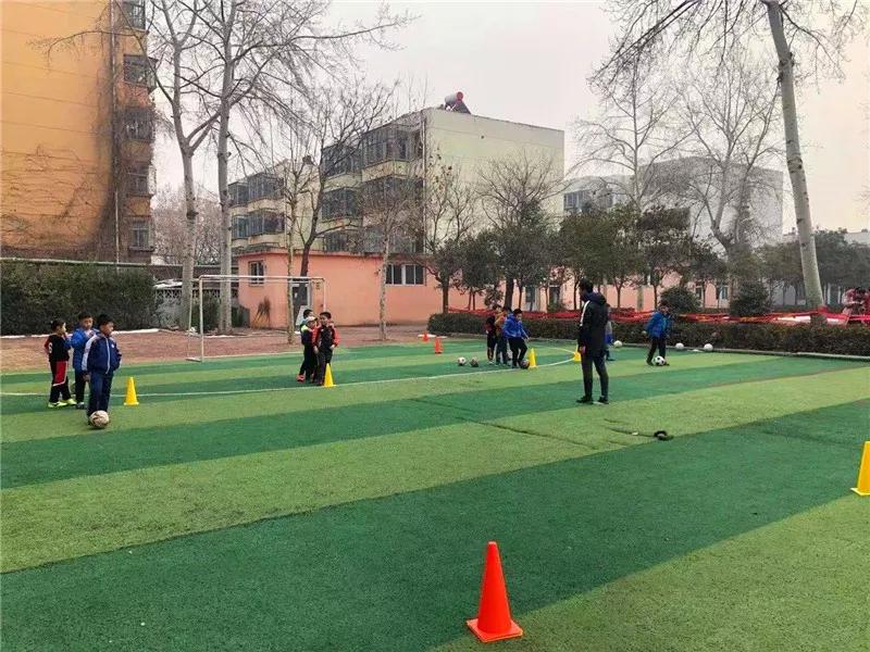 奎文天天向上,天天向上校园足球