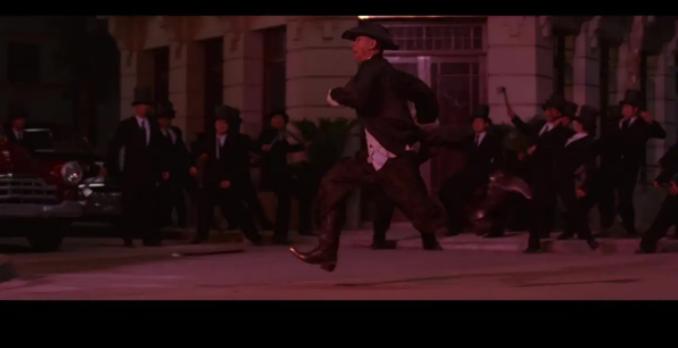 周星驰功夫斧头帮经典片段,周星驰功夫最经典包租婆片段