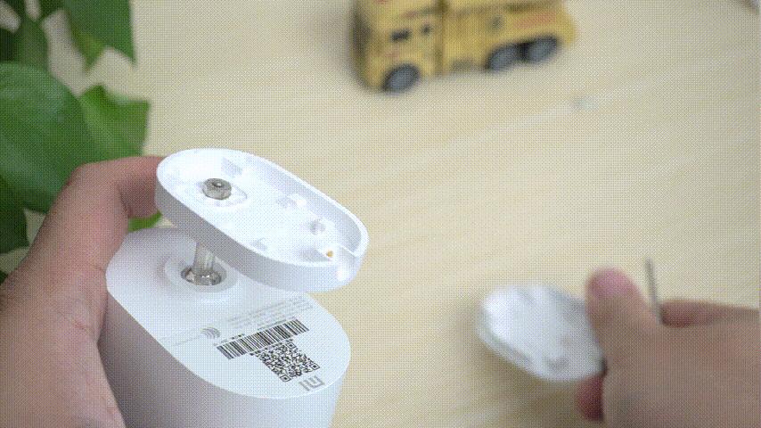 小米墙挂式监控摄像头,1台监控摄像头连接二台录像机