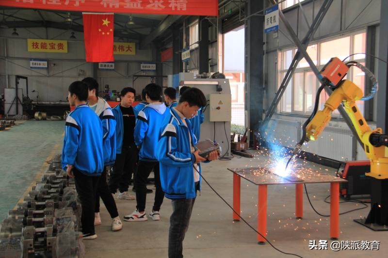 武功县职教中心：打造聪颖校园，促进职教质量提升