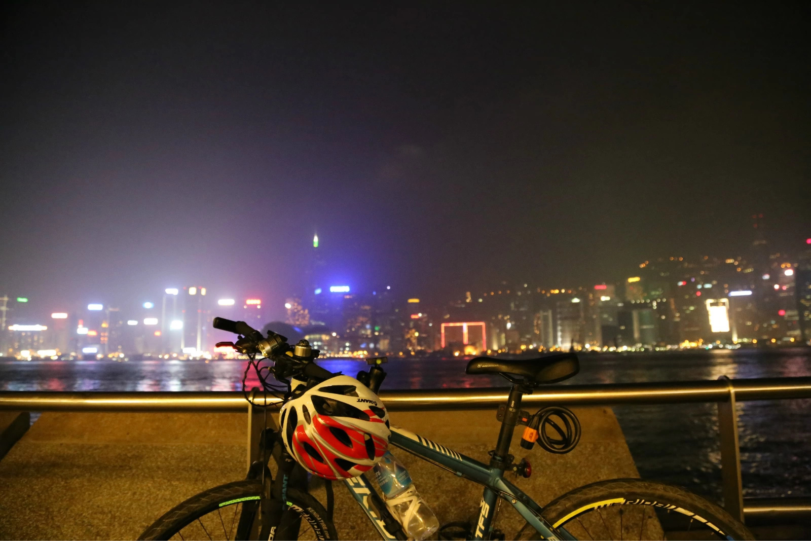 环香港公路车骑行路线,环香港岛跑一圈有多长