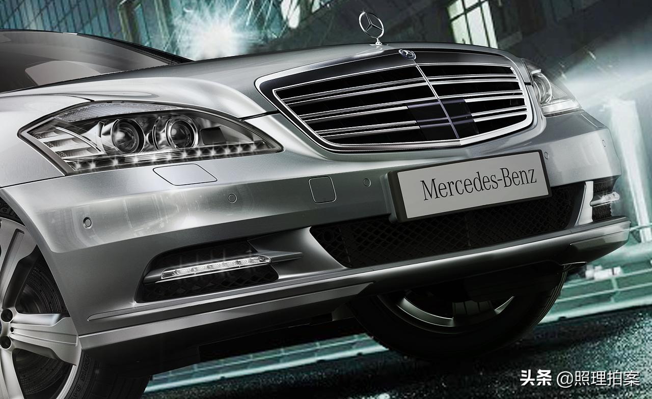 女大学生装阔租豪车参加同学会，次日被水淹，被要求赔偿20万!