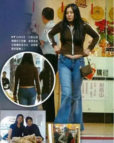 昔日美人王祖贤现身香港,一张照片变身港风女神王祖贤