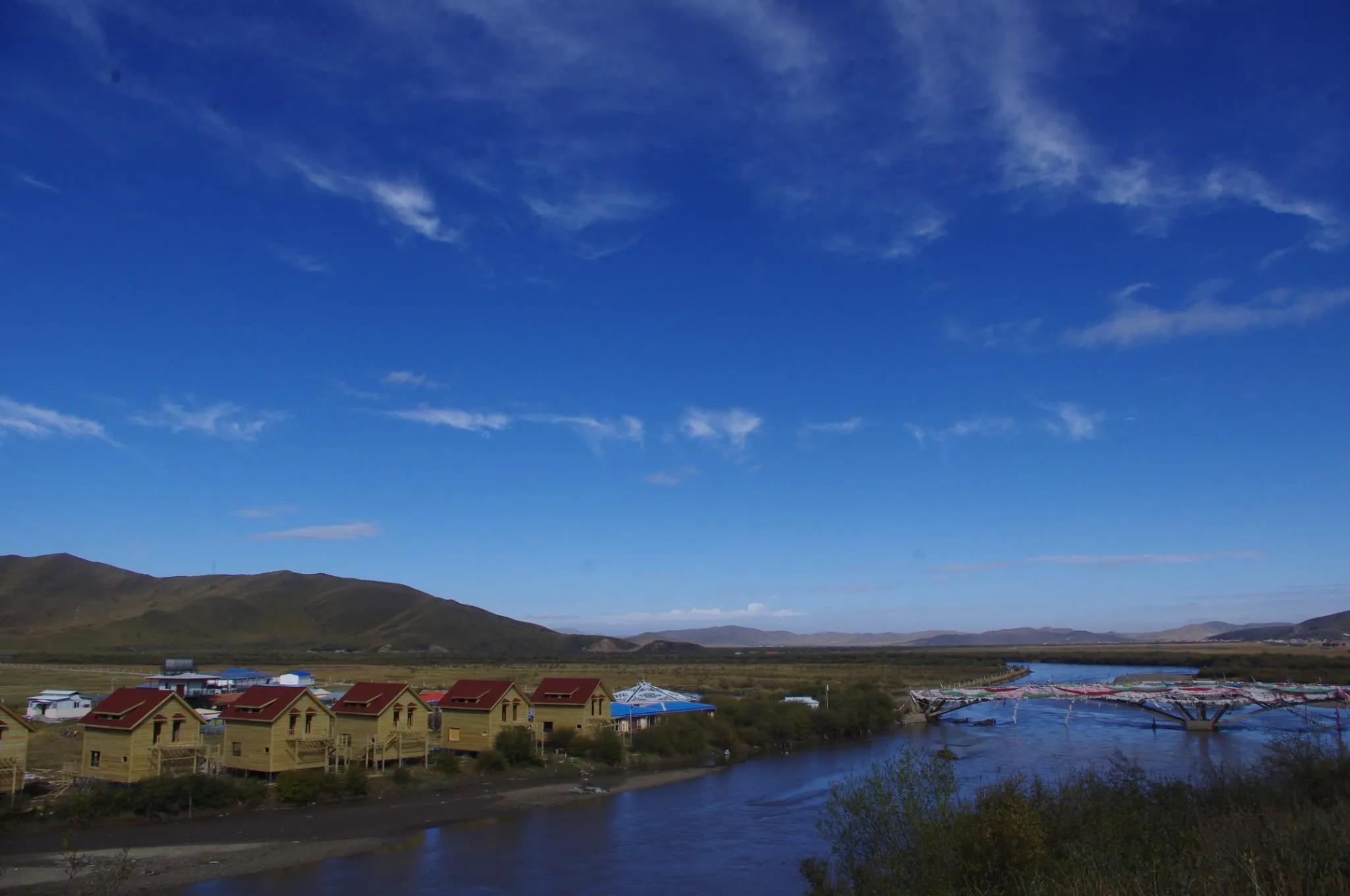 成都自驾青海湖特斯拉,成都自驾青海湖费用