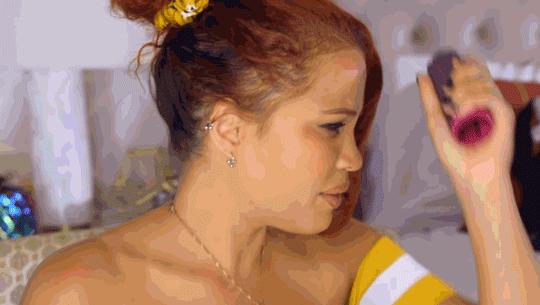 3000多一支的黑科技卷发棒都有人买，戴森究竟“黑”在哪？