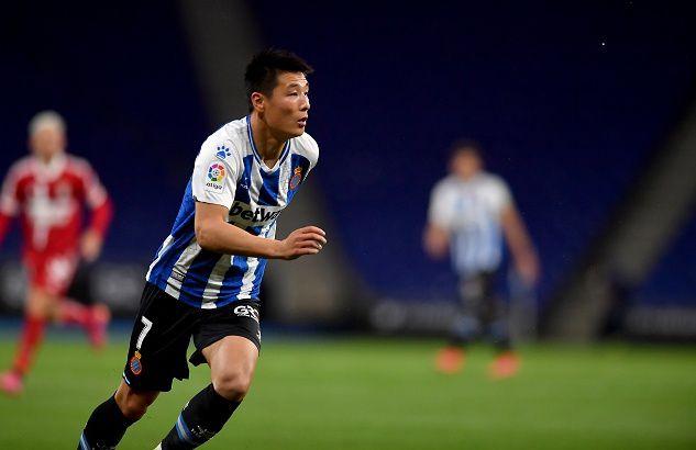 终于明白为什么武磊表现如此挣扎,武磊的整体表现怎么样