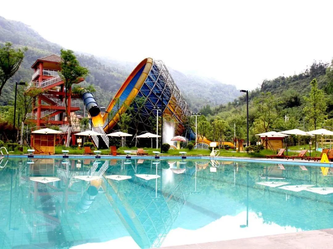 川西泡温泉看雪景,川西自驾游玩2天2夜加温泉12月份