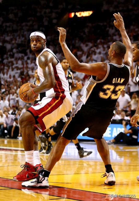 黑哨篮球规则详细讲解,篮球犯规黑哨