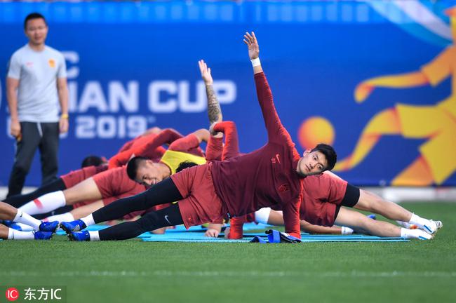 2000年亚洲杯国足vs韩国,亚洲杯2019足球赛程中国与韩国