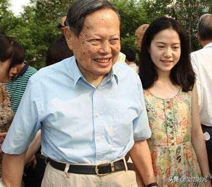 朱锁锁的择偶观，双标又拧巴，就算被强行洗白，我也不喜欢