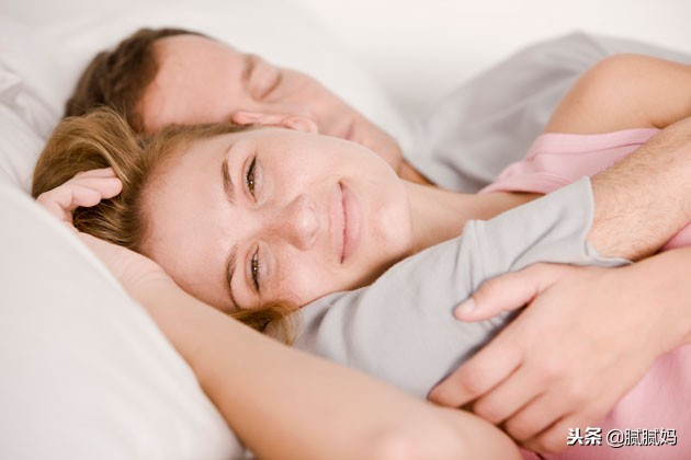 怀孕期间真的能不吵架吗,怀孕期间不能亲亲吗