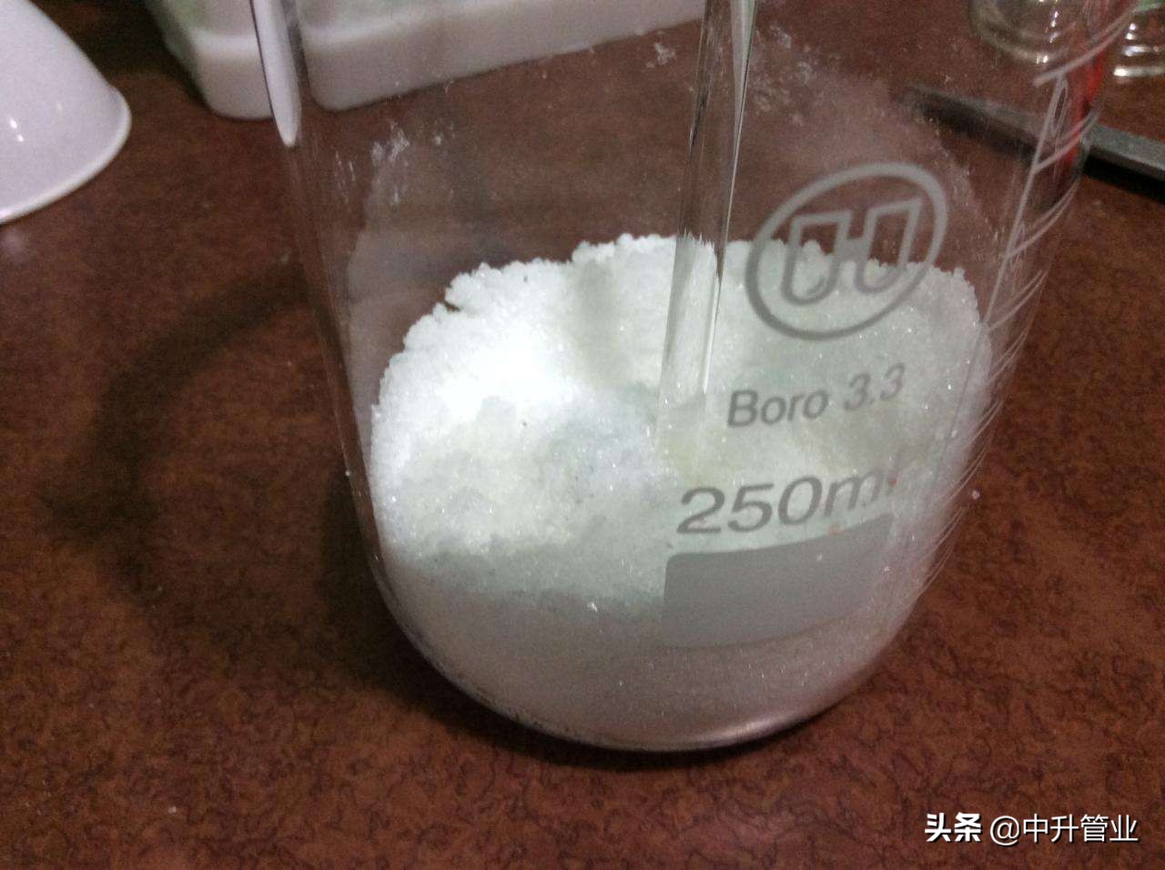 水管里的青苔是霉菌吗,水管有霉菌怎么治疗