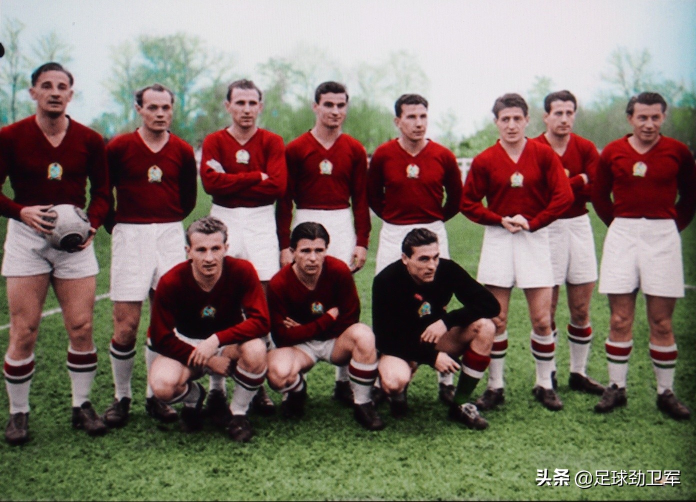 打败国足的第一位洋师傅，夺得1954年世界杯，靠的是*毒冰**？上