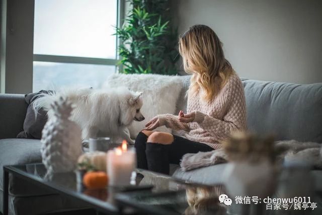 女儿大学谈恋爱妈妈应该提醒哪些,马上高考学生谈恋爱家长怎么办