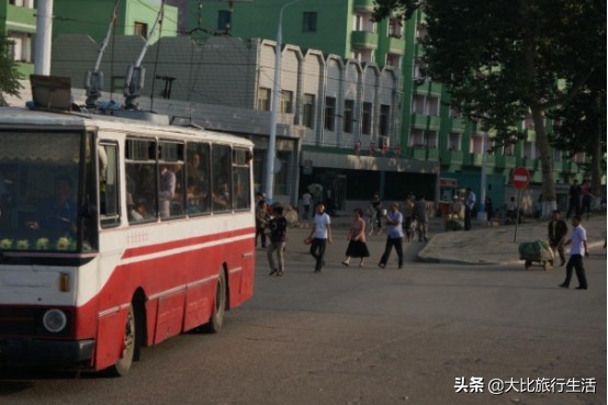 为什么朝鲜香烟便宜,100元人民币在朝鲜能买多少盒香烟