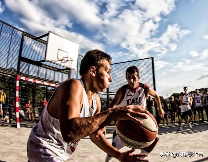 球场是充满爱的地方,球场社会气息