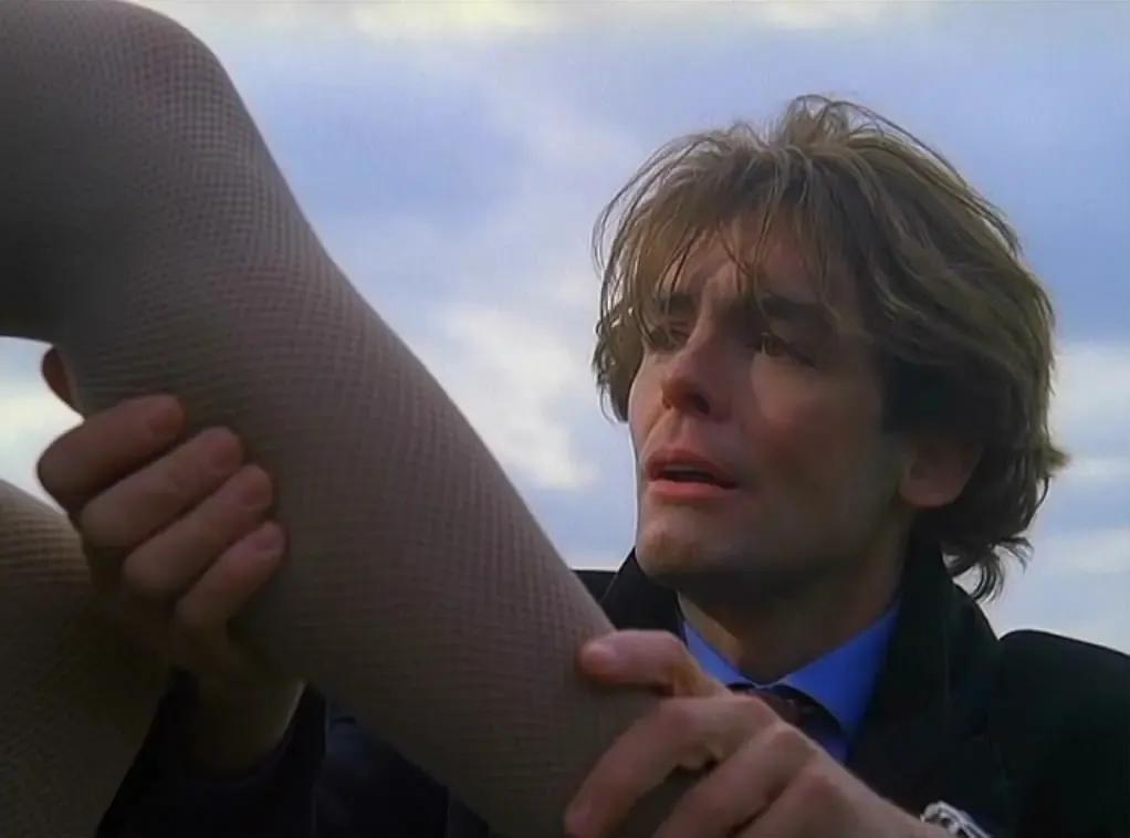 *袜丝**，是自由与美丽的天使而非欲望的奴隶