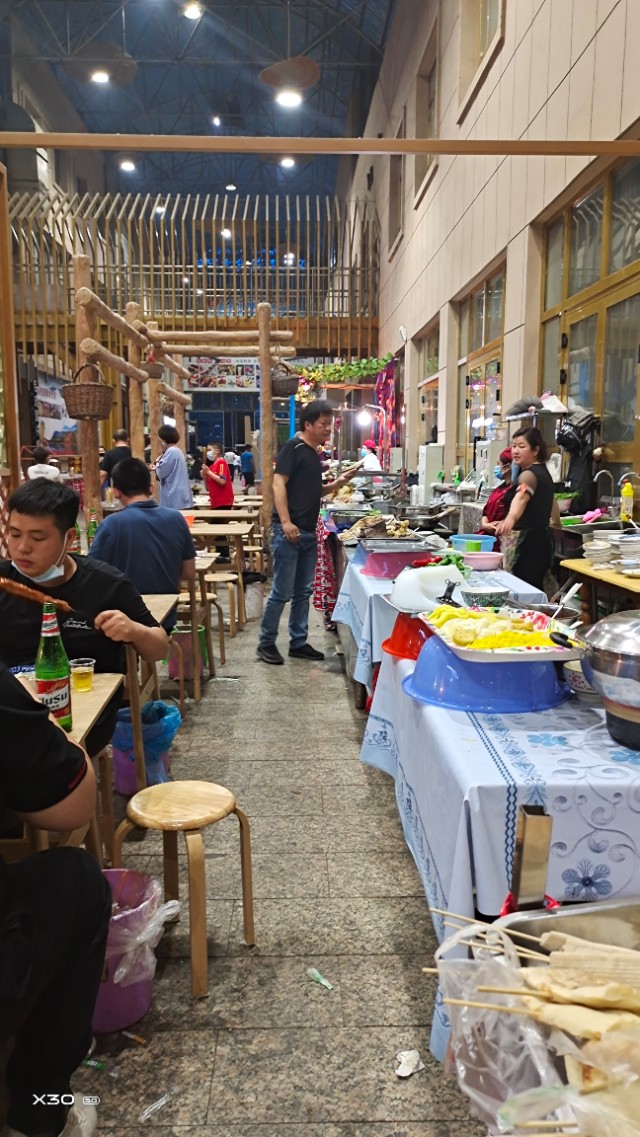 去伊犁的汉人街,不到喀什不算来过新疆