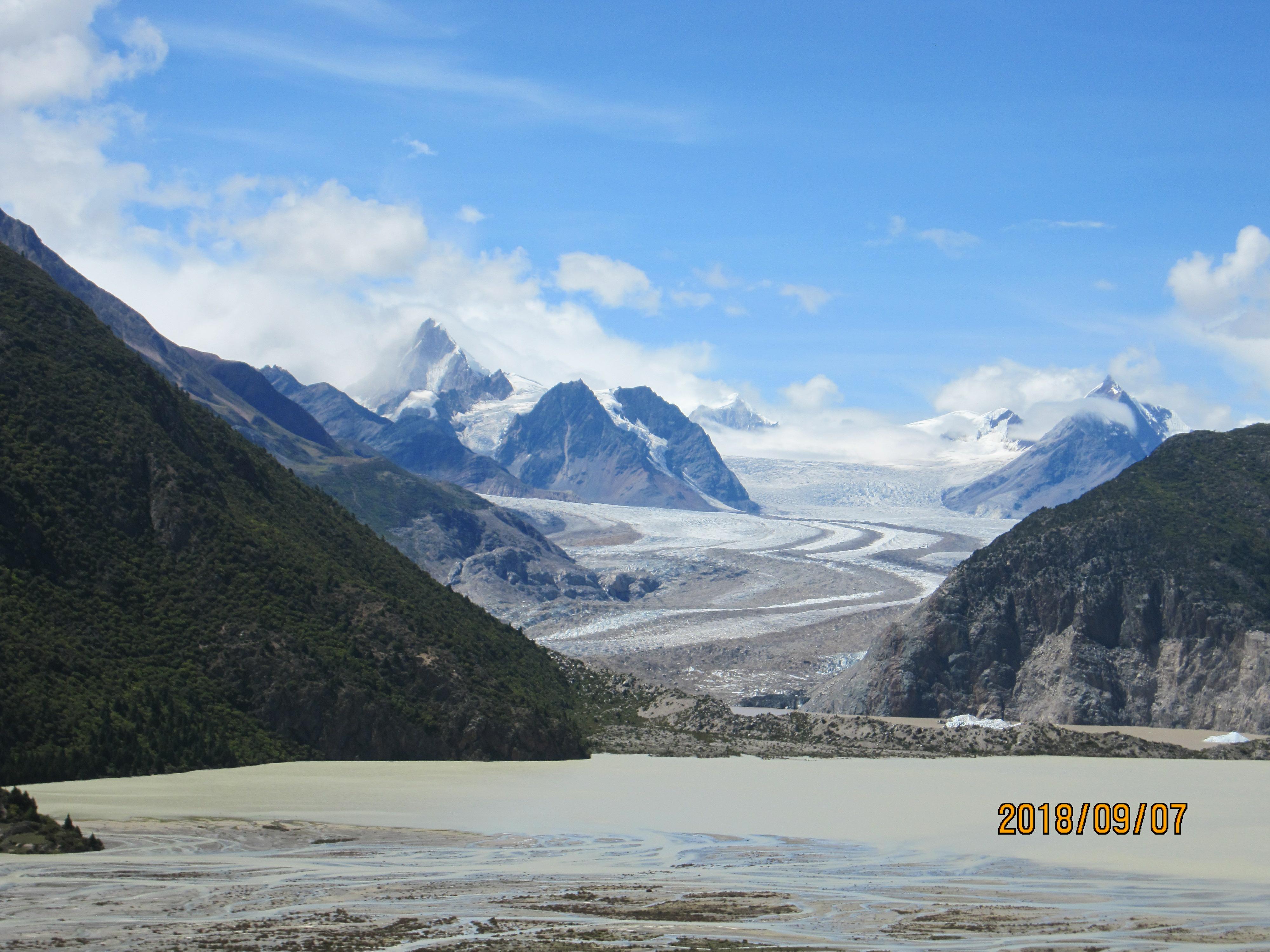 西藏第八天雪山下的然乌湖,从安徽到来西藏古冰川旅游攻略