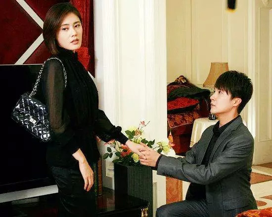 你怎么穿了品如的衣服,吐槽回家的诱惑品如的衣服