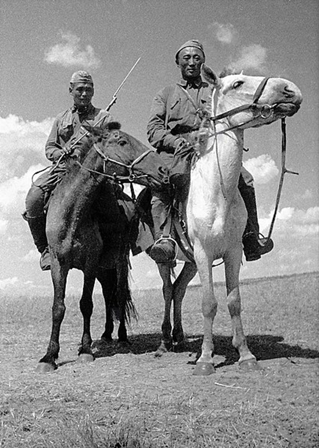 日本关东军攻击东北大营,日本关东军猎杀西伯利亚虎