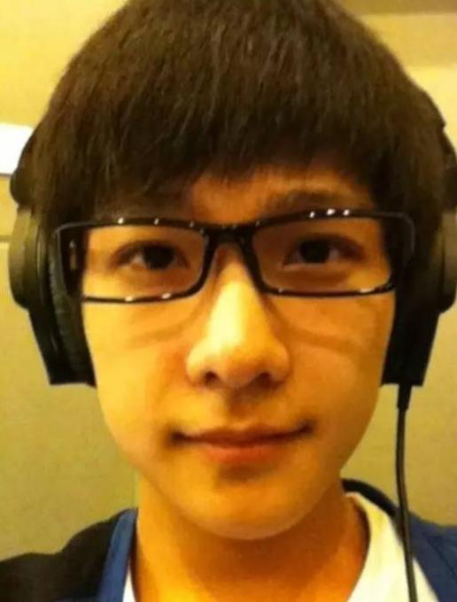 那些整容式变老的男星,盘点整容失败面目全非的10大男星