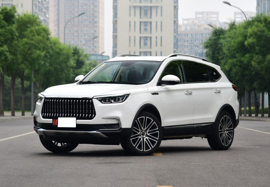 十五万落地尺寸最大动力最好的suv,13万落地2.0t车