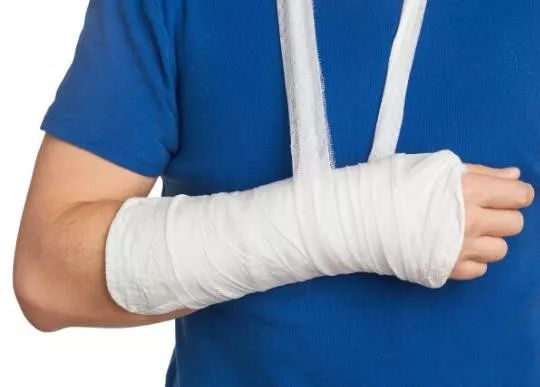 一般户外受伤的处理及用法一览表,户外受伤如何处理伤口