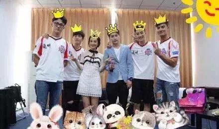 万能cp体质宋亚轩,吴昕万能cp图片