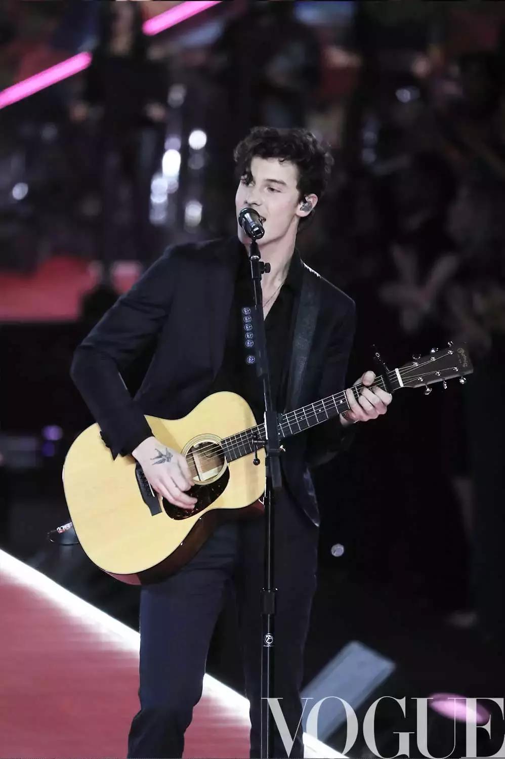 又是一年维密大秀,维密身材最美