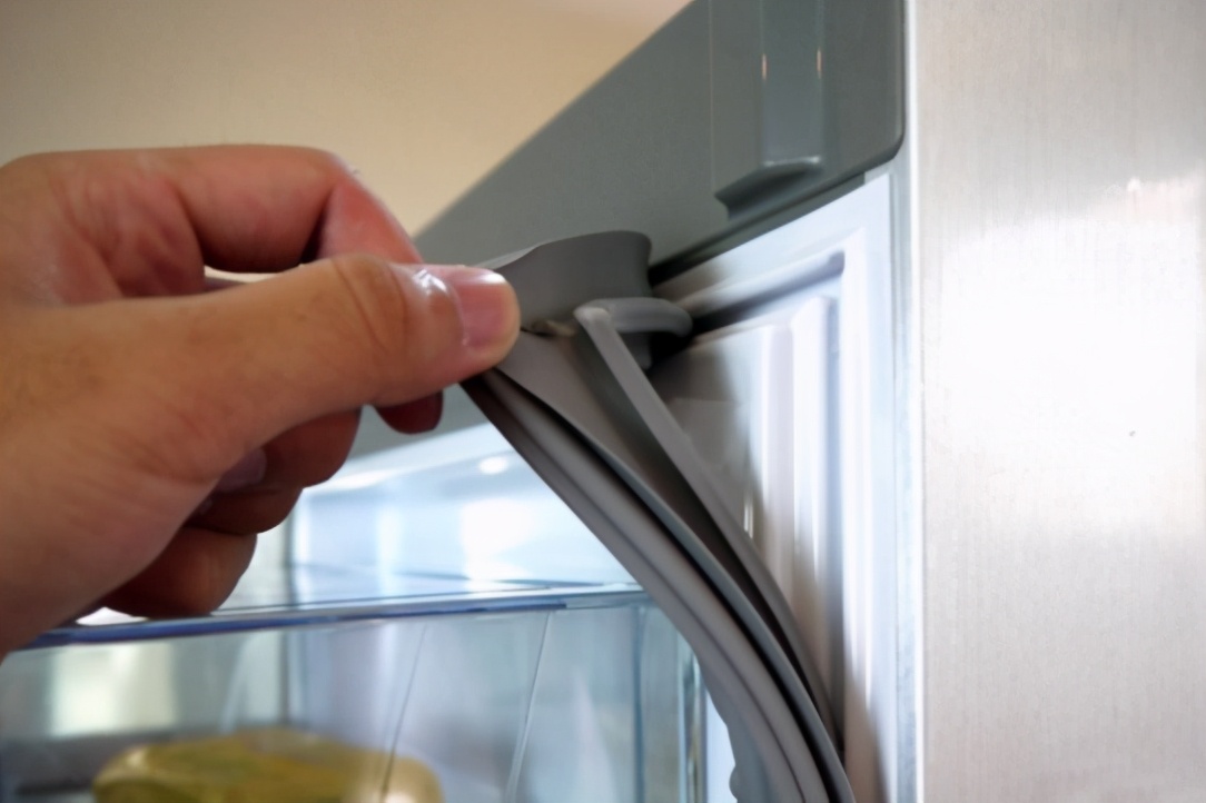 冰箱保鲜室温控器怎么调节,博世冰箱保鲜室结冰的原因