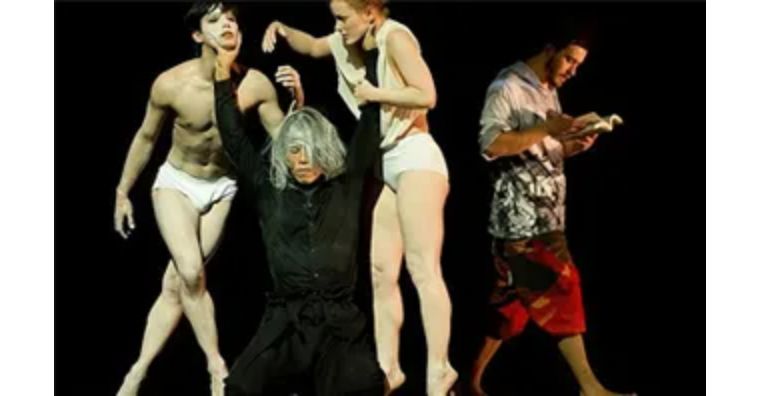 前往漫画形式的边界——舞剧「手冢TeZukA」