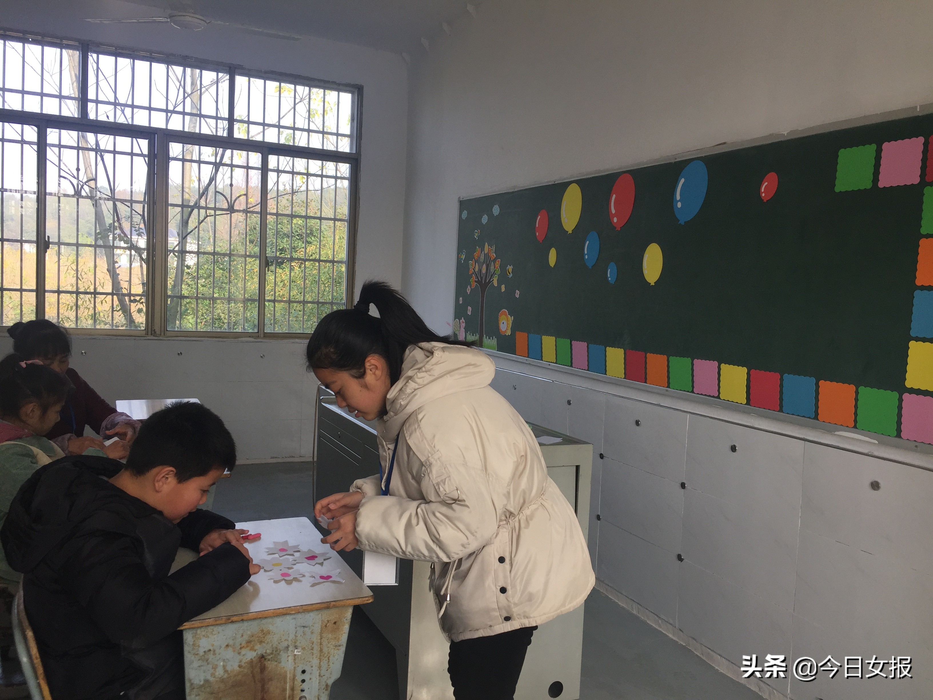 她曾带自闭症孩子两度自杀，如今与几名同病相怜家长联手在长沙对自家孩子做了这件事