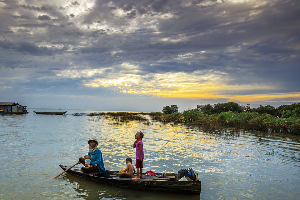 柬埔寨吴哥窟视频,柬埔寨国宝吴哥窟建筑