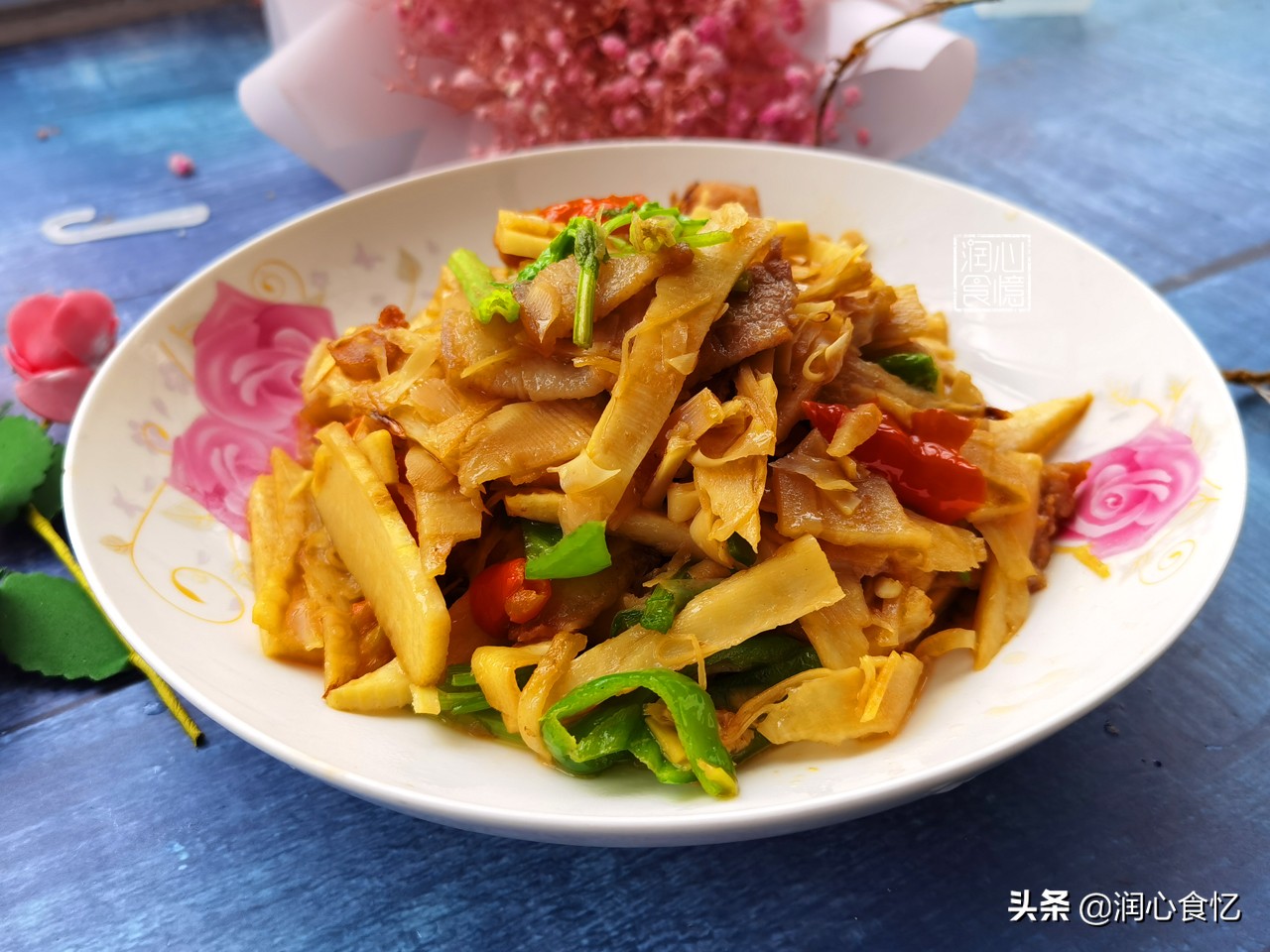 冬笋烧年糕冬笋要不要焯水后再炒,老母鸡炖冬笋冬笋需要焯水吗