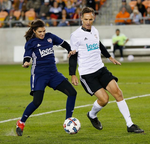 纳什姚明麦迪邓肯科比全明星,纳什姚明麦迪邓肯科比全明星出场