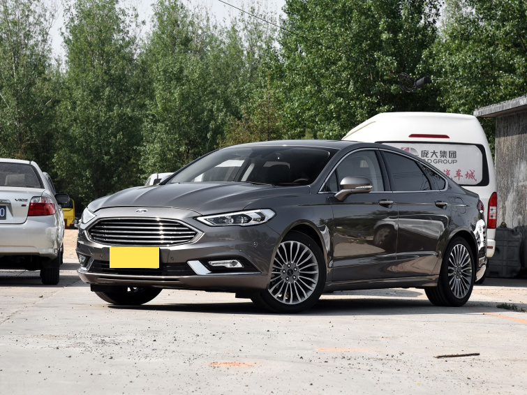 17款蒙迪欧多功能方向盘讲解,福特蒙迪欧方向盘上的按键图解