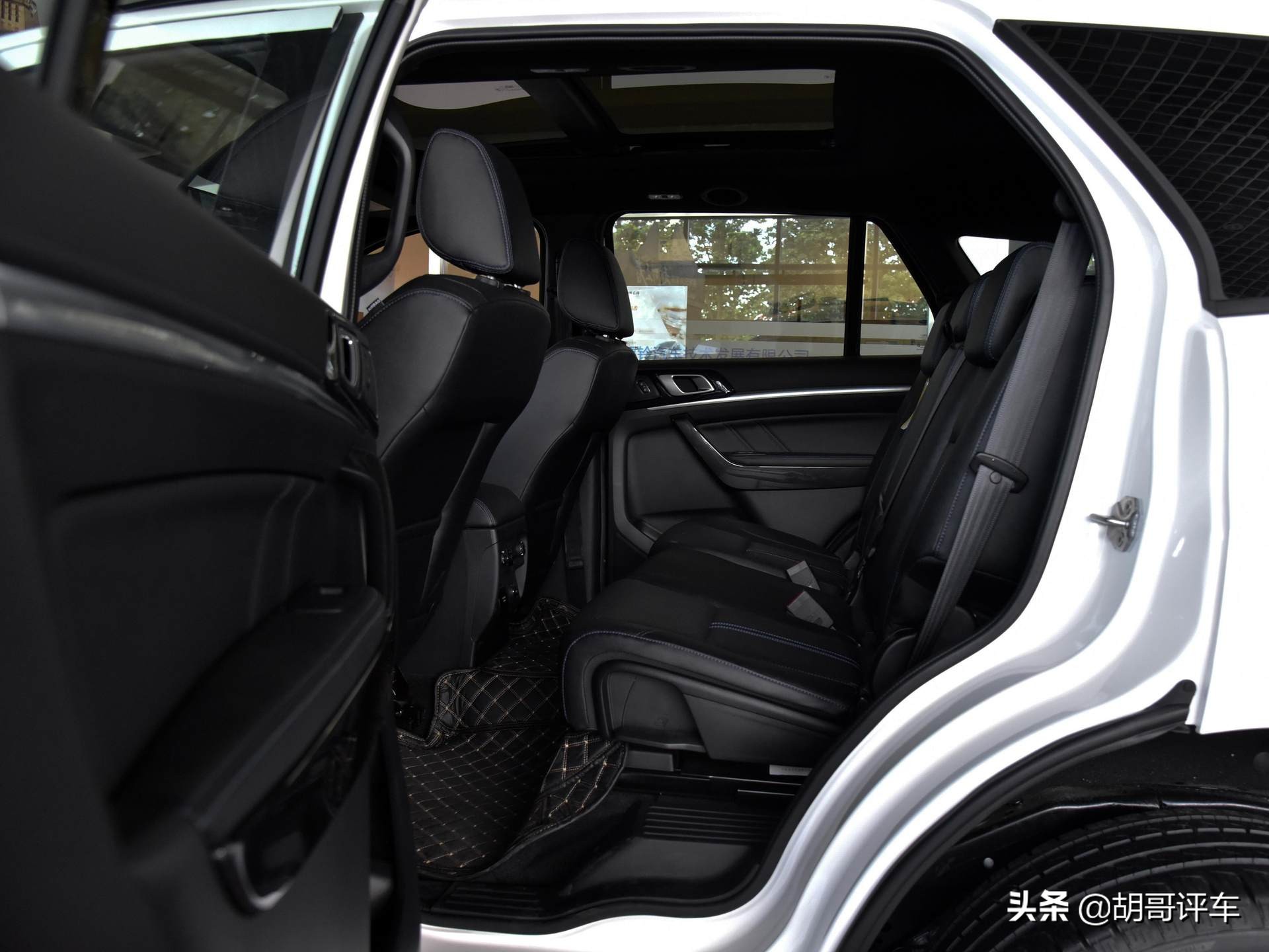 福特撼路者七座2022全新款,福特大型suv撼路者