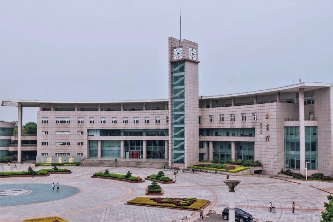 全国食堂最好吃的十所高校,全国最美高校食堂排名