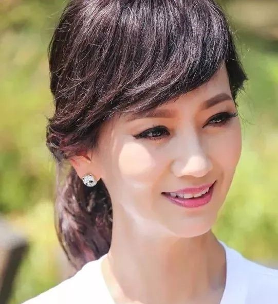 吴尊十年前照片对比,吴尊十几岁到40多岁的全体照片