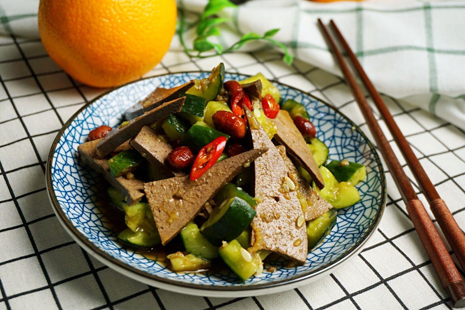 十一家宴烹制有讲究，八大养生菜谱，食材不贵却能大滋补，别错过