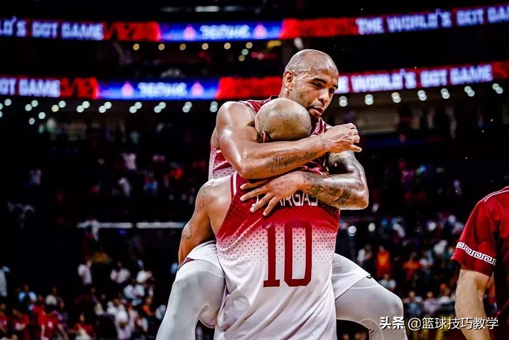 中国男篮各个位置平均身高,中国男篮身高超2.20米以上的球员