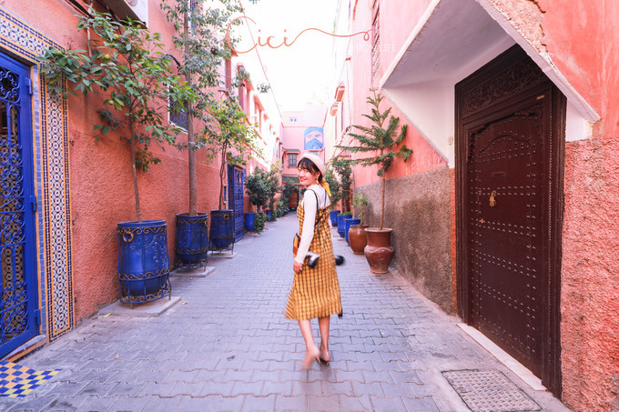 边逛边看感受摩洛哥马拉喀什风情,摩洛哥之旅之马拉喀什