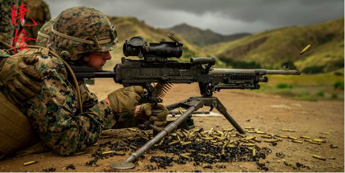 愤怒的马爱国：北约第一机枪就是这货