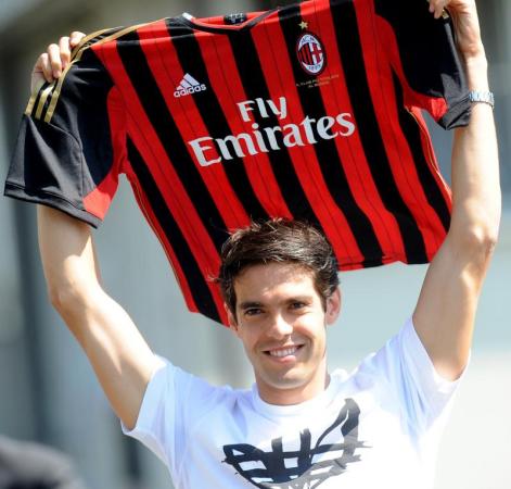 卡卡是足球界的颜值巅峰的照片,卡卡当之无愧足坛第一人