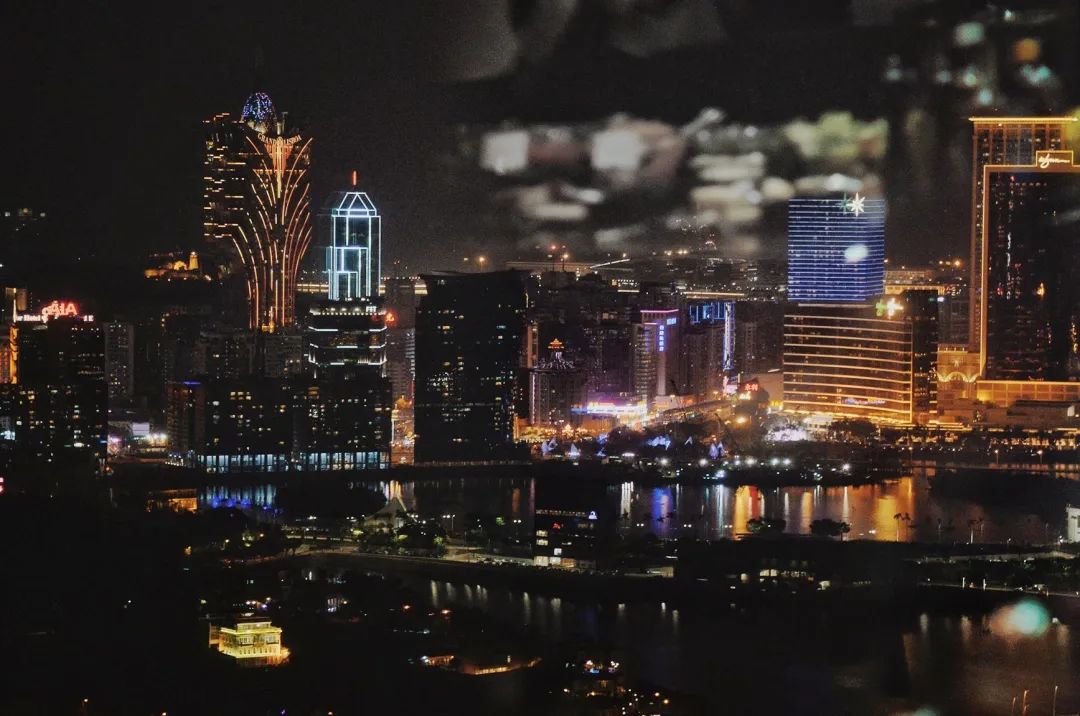 珠海能看到澳门烟花夜景的酒店,珠海哪个酒店可以看澳门夜景景点