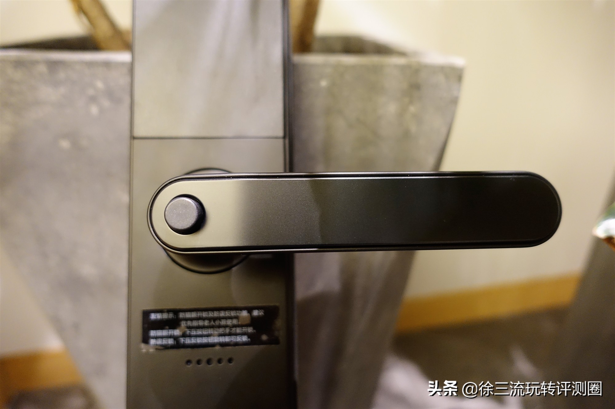 普通指纹锁和天猫精灵联动,天猫精灵蓝牙指纹锁