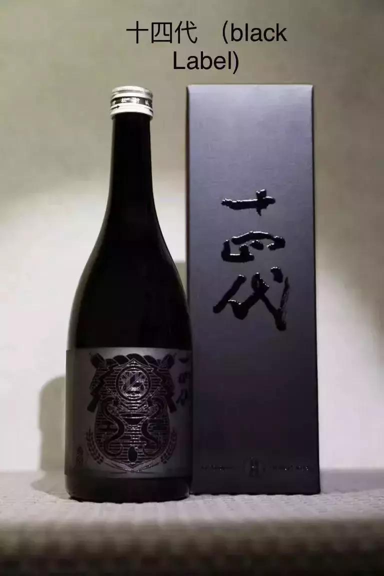 十四代详解！出厂价格不过千的龙泉，香港日本花3万还很难买到？