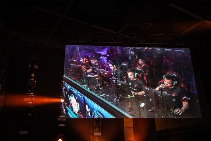 香港迪士尼情侣游玩项目,香港迪士尼情侣游玩攻略